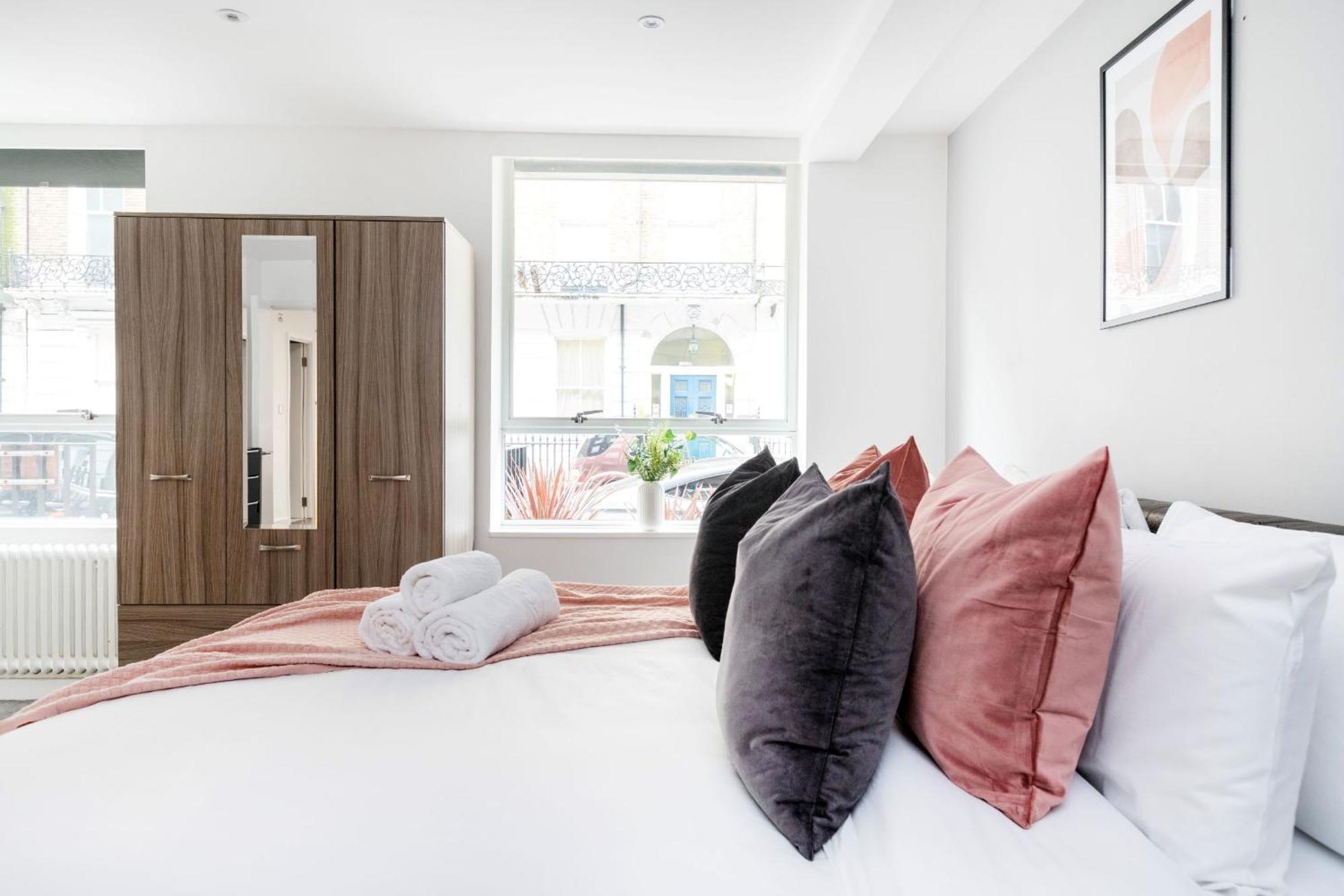 Marylebone - Wimpole St - 3Br - Cityapartmentstay Londra Esterno foto